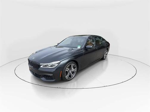 2019 BMW 750 i xDrive