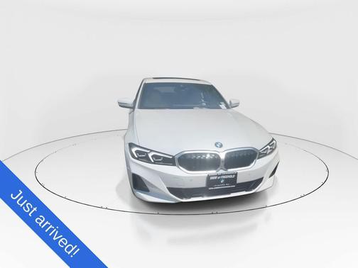 Mineral White Metallic 2025 BMW 330 xDrive