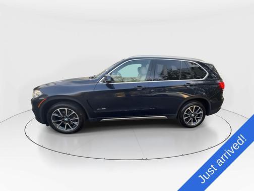 Imperial Blue Metallic 2017 BMW X5 xDrive35i