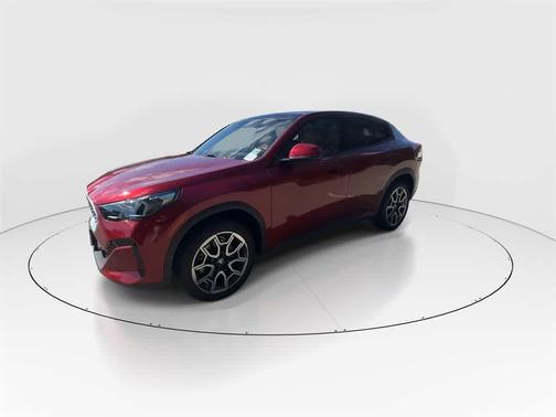 2025 BMW X2 xDrive28i