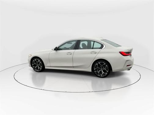 2025 BMW 330 xDrive