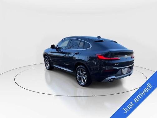 Dark Graphite Metallic 2024 BMW X4 xDrive30i
