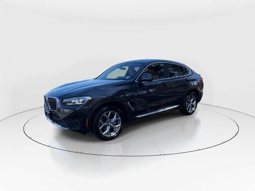 Dark Graphite Metallic 2024 BMW X4 xDrive30i