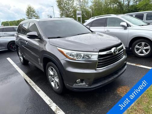 Predawn Gray Mica 2014 Toyota Highlander Limited