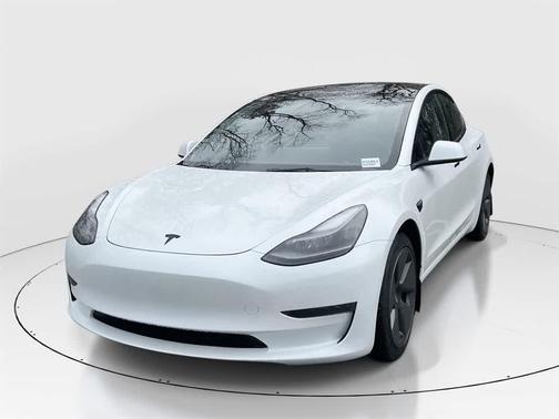 2023 Tesla Model 3 Standard Range