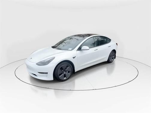 2023 Tesla Model 3 Standard Range