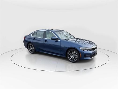 2022 BMW 330 xDrive