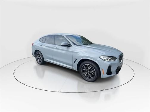 2023 BMW X4 xDrive30i