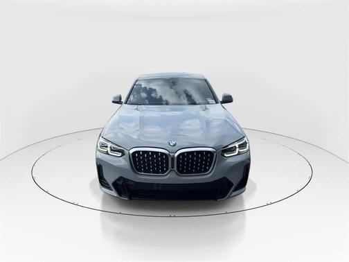 2023 BMW X4 xDrive30i