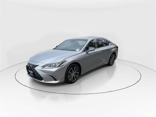 2023 Lexus ES 350 Base
