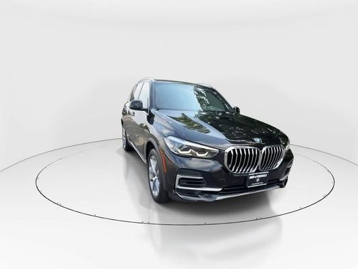 Black Sapphire Metallic 2023 BMW X5 xDrive40i