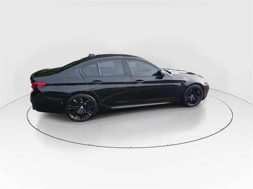 2022 BMW M5 Base