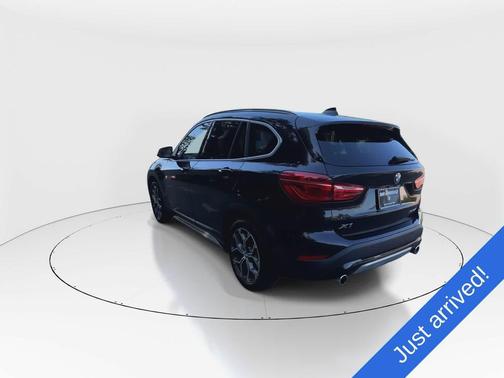Black Sapphire Metallic 2021 BMW X1 xDrive28i