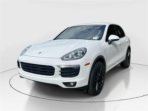 2016 Porsche Cayenne Cayenne