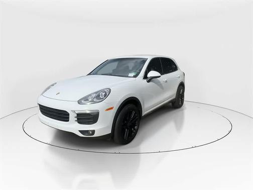 2016 Porsche Cayenne Cayenne