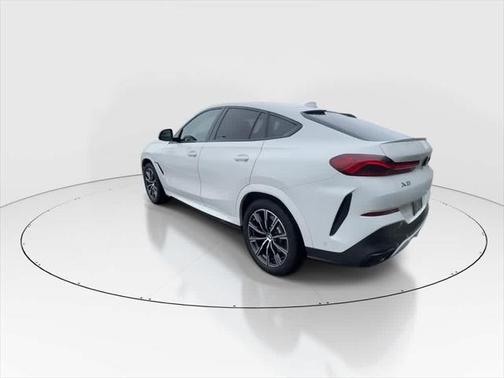2021 BMW X6 xDrive40i