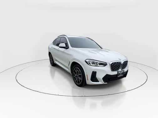 Alpine White 2022 BMW X4 xDrive30i