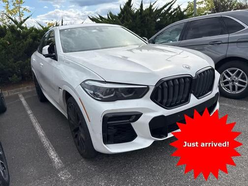 2022 BMW X6 M50i