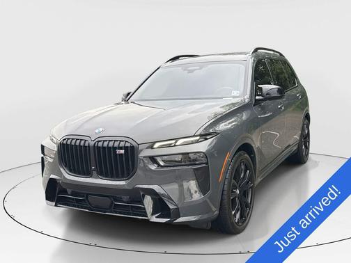 Dravit Grey Metallic 2025 BMW X7 M60i