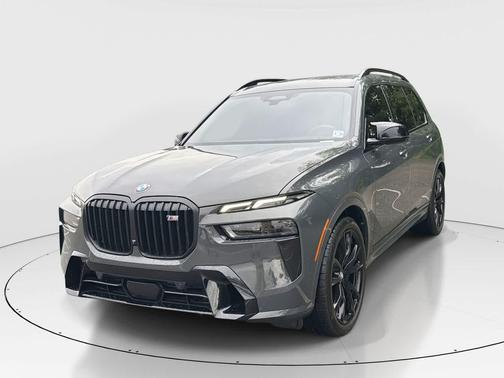 Dravit Grey Metallic 2025 BMW X7 M60i