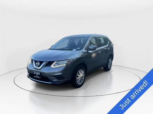 Gun Metallic 2015 Nissan Rogue S