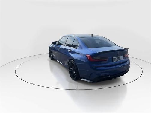 2019 BMW 330 xDrive