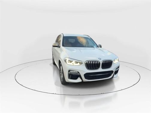 2019 BMW X3 M40i
