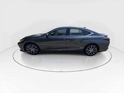2022 Lexus ES 350 Base