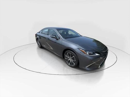 2022 Lexus ES 350 Base
