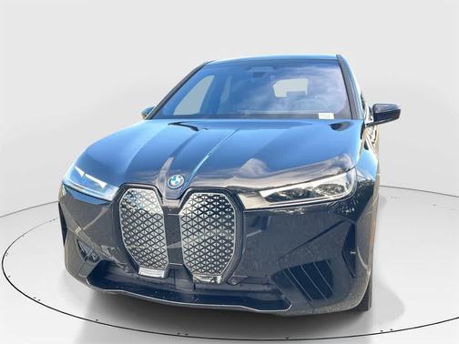2025 BMW iX xDrive50