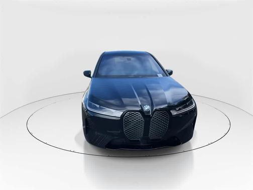 2025 BMW iX xDrive50