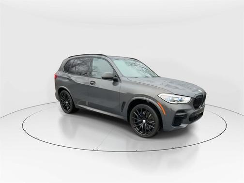 2023 BMW X5 M50i