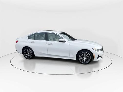 2022 BMW 330 xDrive