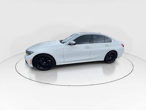 2022 BMW 330 xDrive