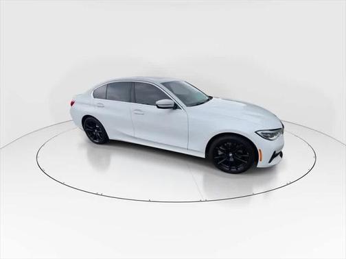 2022 BMW 330 xDrive
