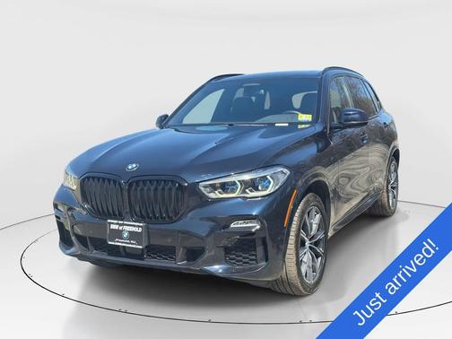 Carbon Black Metallic 2021 BMW X5 M50i