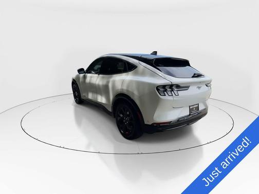 STAR WHITE MET TRI-COAT 2021 Ford Mustang Mach-E Premium