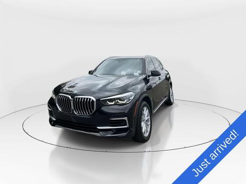 Black Sapphire Metallic 2023 BMW X5 xDrive40i