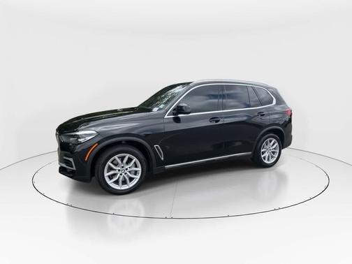 Black Sapphire Metallic 2023 BMW X5 xDrive40i