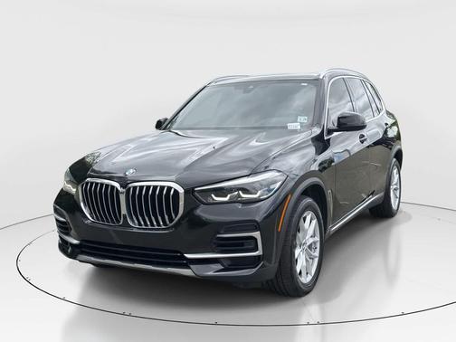 Black Sapphire Metallic 2023 BMW X5 xDrive40i