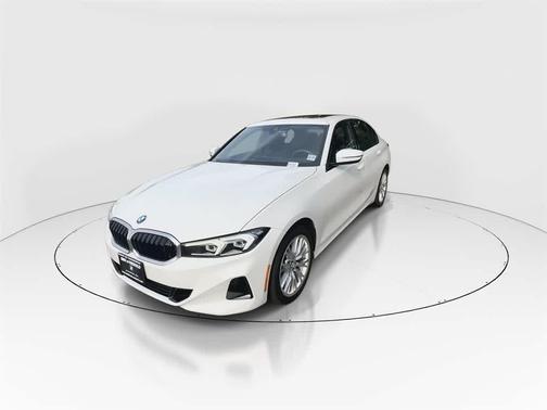 2023 BMW 330 xDrive