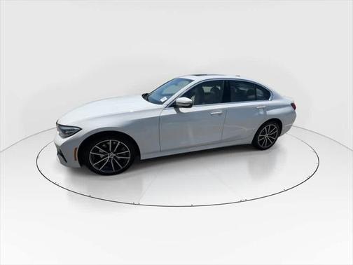 2022 BMW 330 xDrive