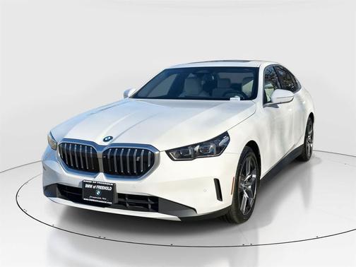 2025 BMW i5 xDrive40
