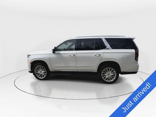 Crystal White Tricoat 2024 Cadillac Escalade Premium Luxury
