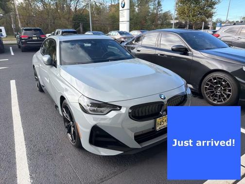 2023 BMW 230 i xDrive