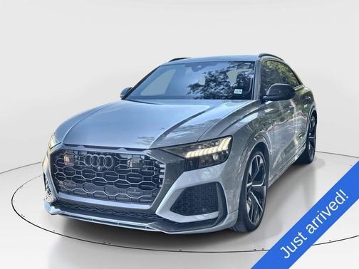 Nardo Gray 2024 Audi RS Q8 4.0T