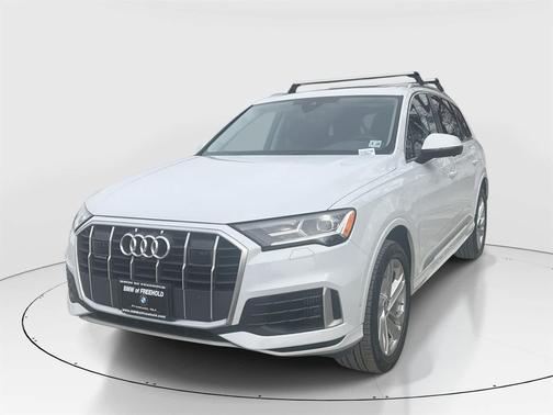 2023 Audi Q7 55 Premium Plus