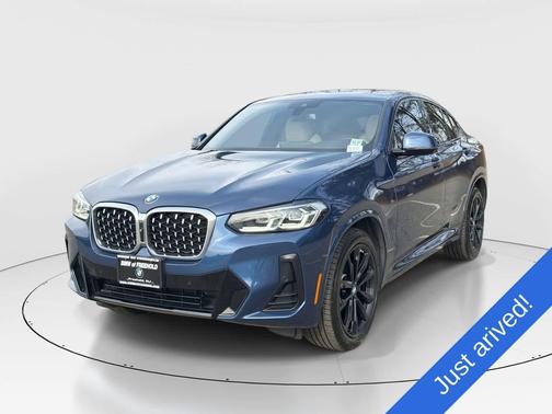 2022 BMW X4 xDrive30i
