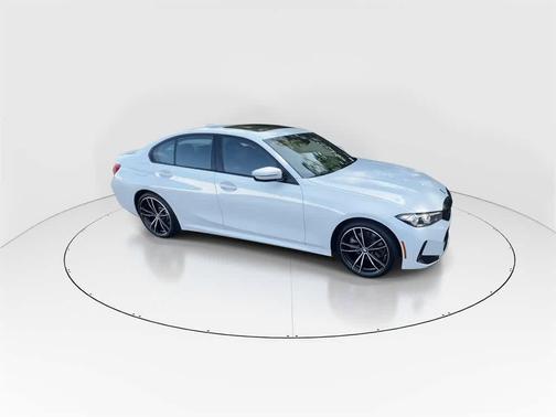 2023 BMW 330 xDrive