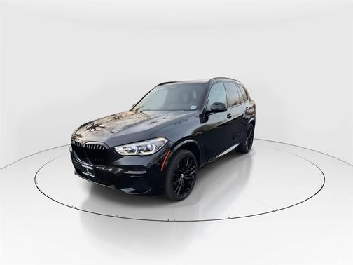 2023 BMW X5 M50i